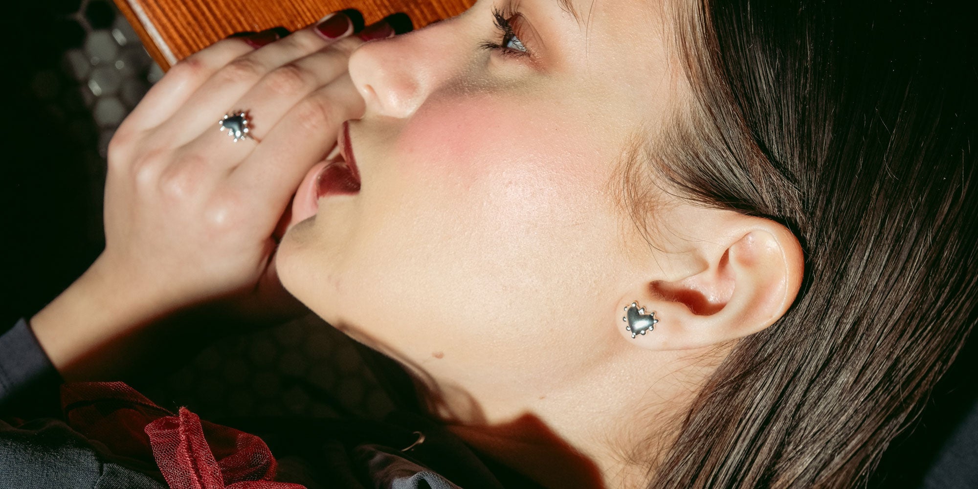 Σκουλαρίκια