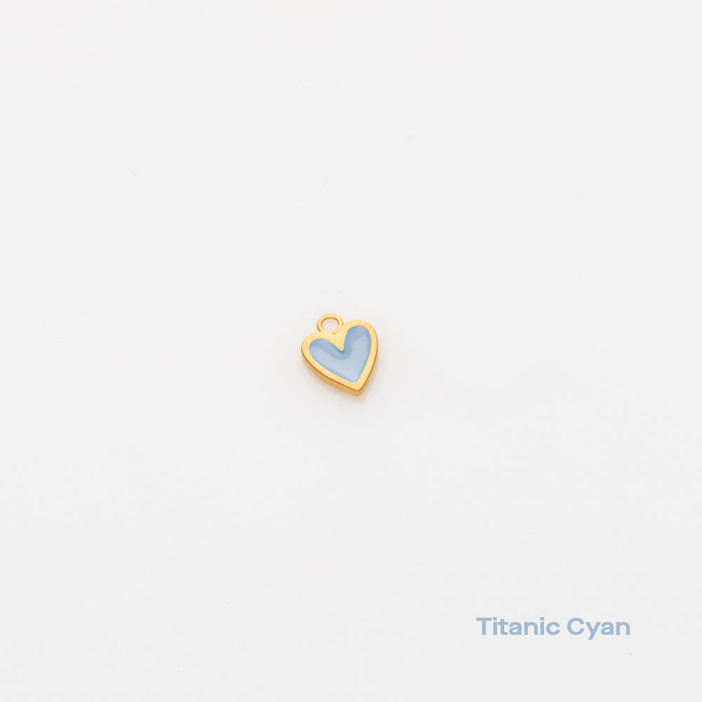 titanic cyan