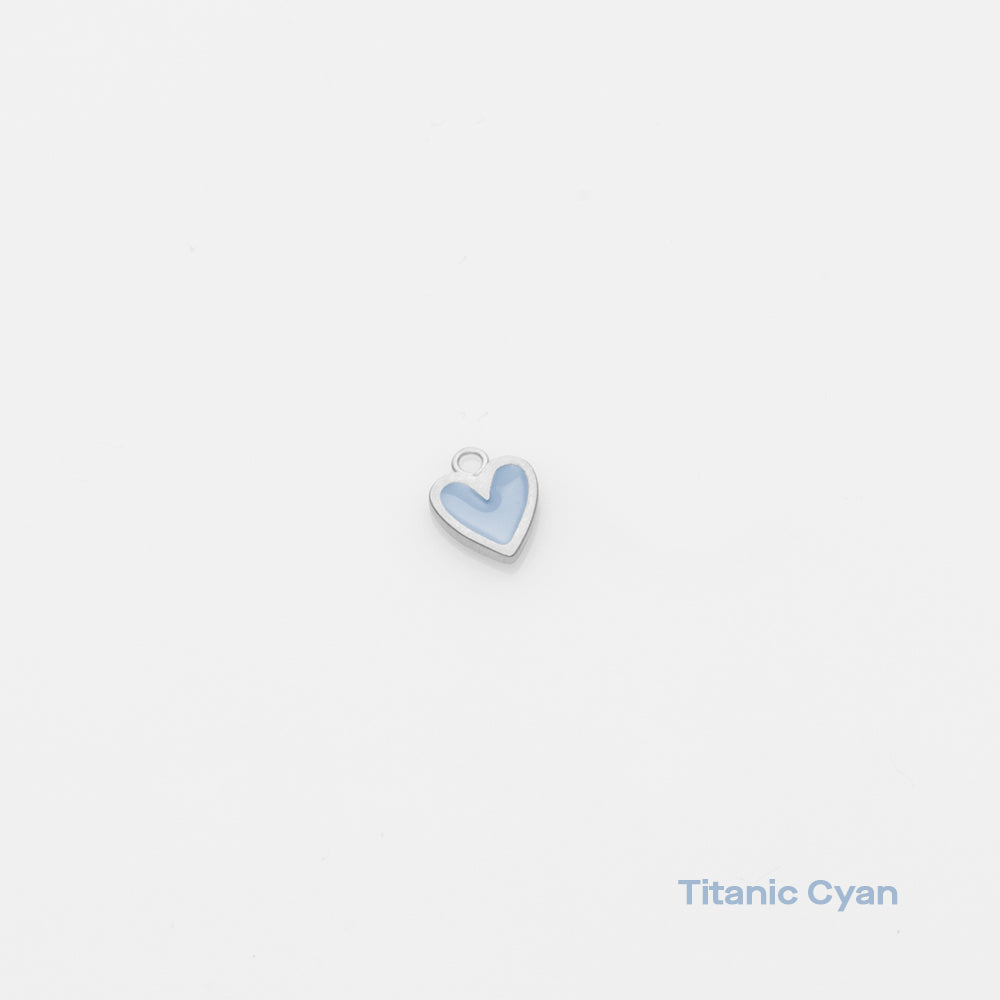titanic cyan
