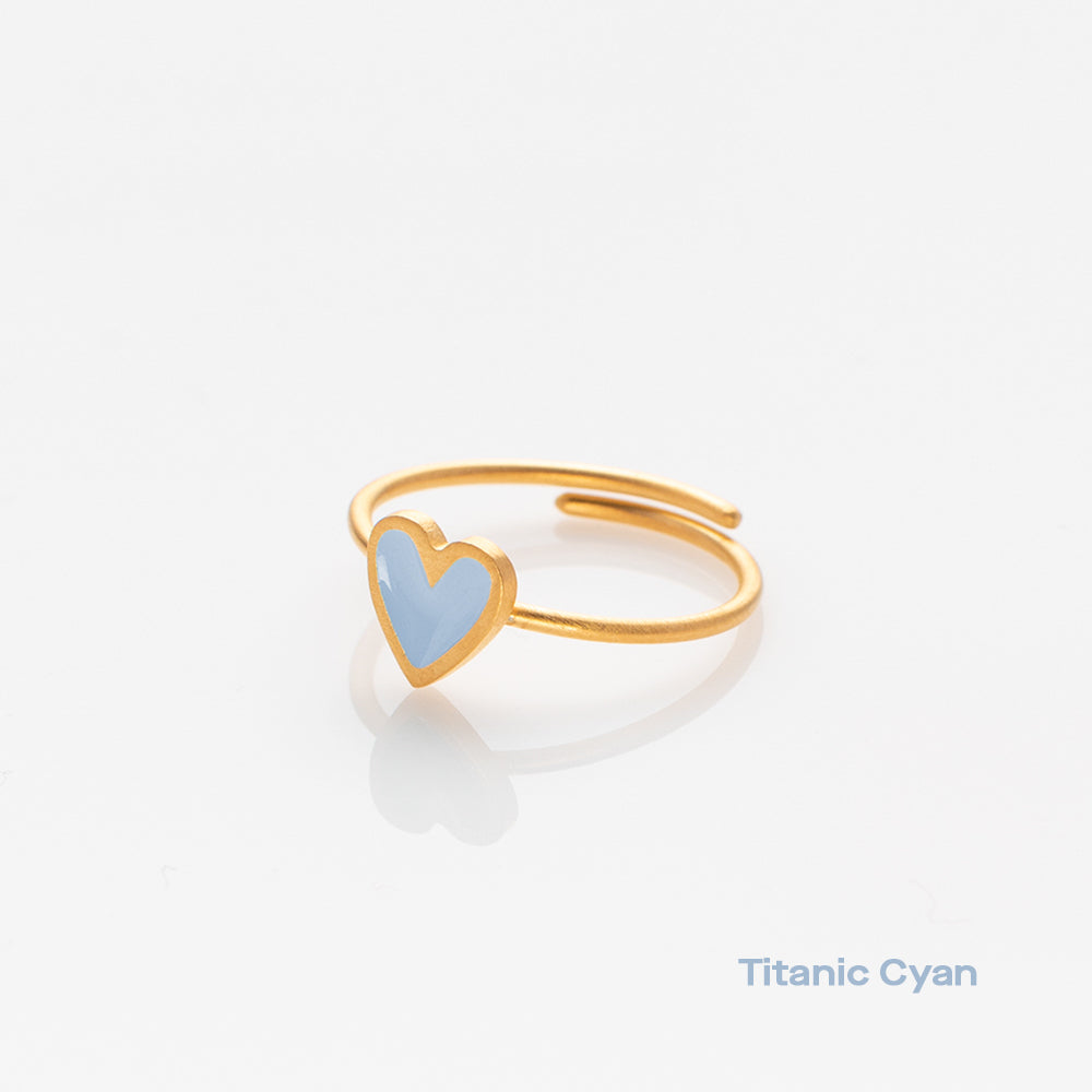 titanic cyan