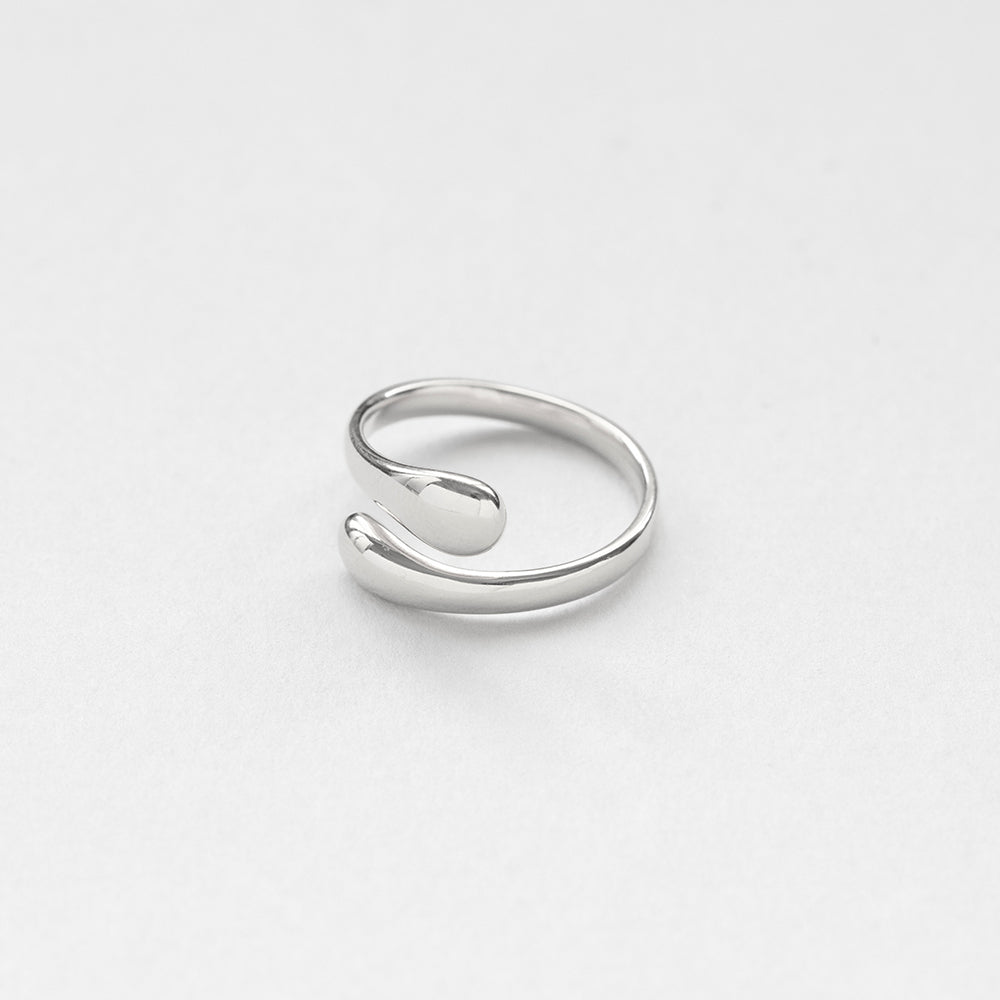 L'eau drops ring silver