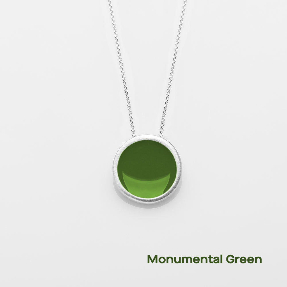 monumental green