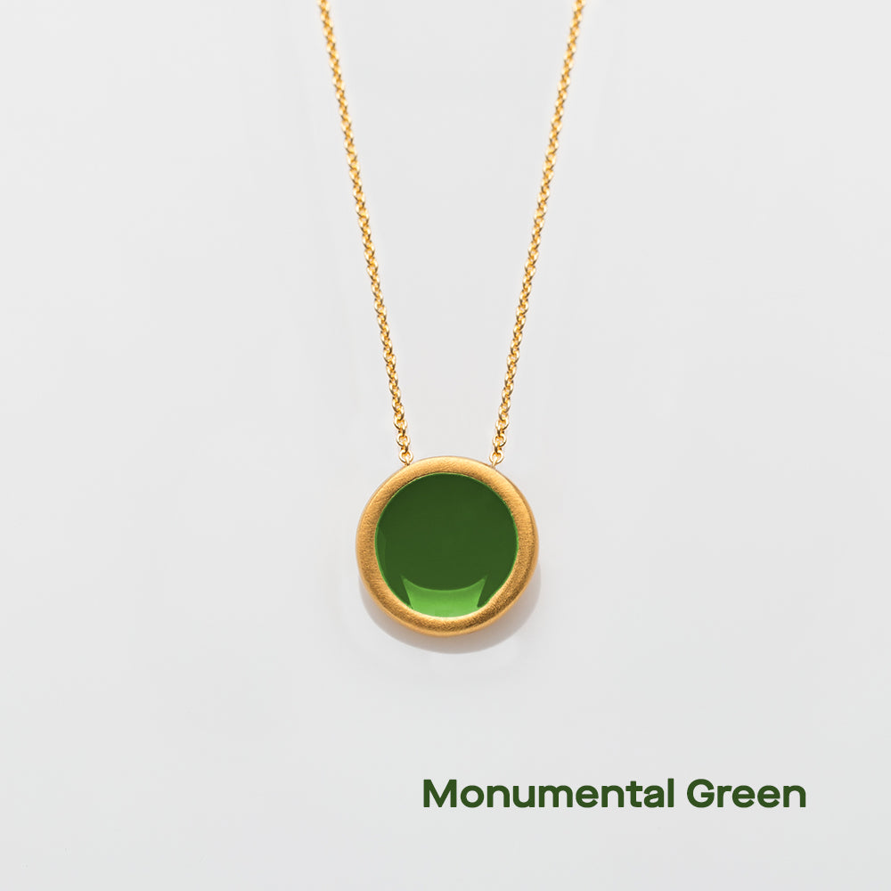monumental green