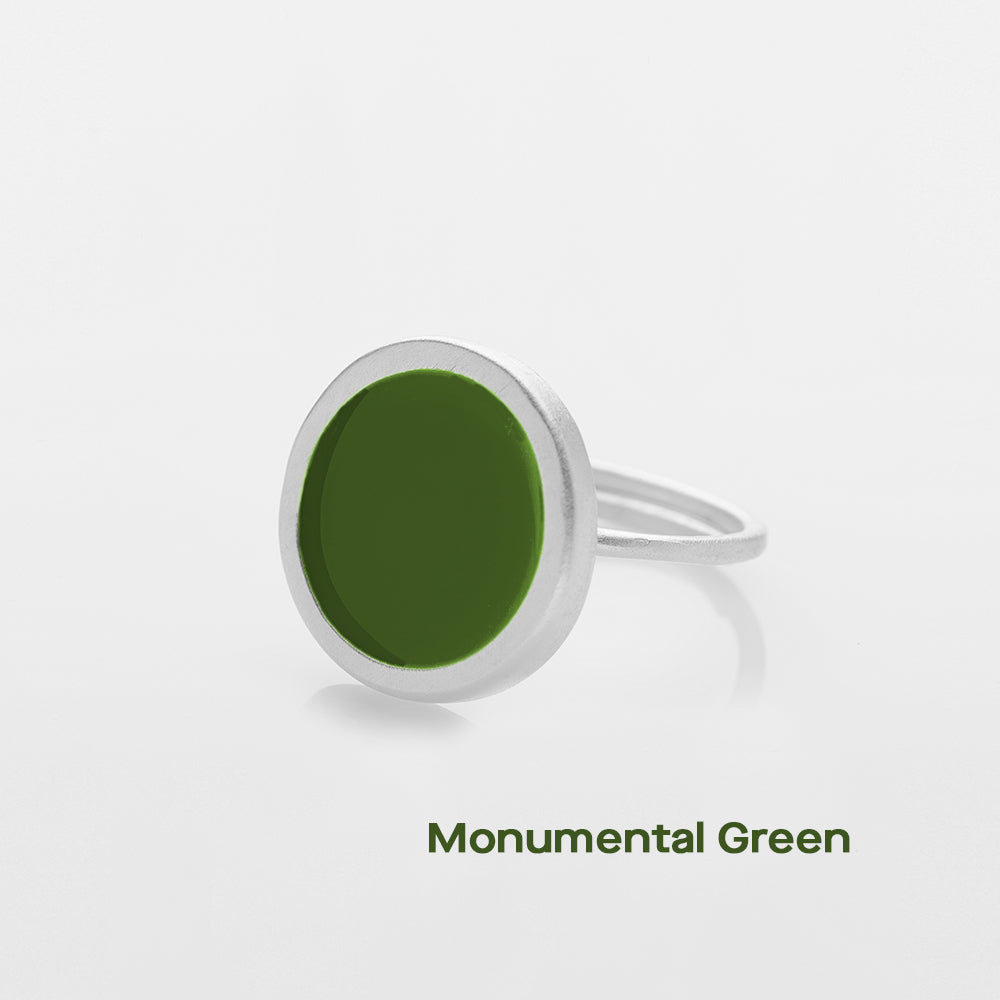 monumental green