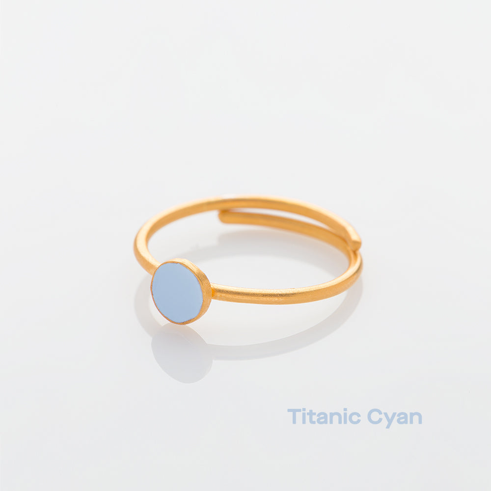 titanic cyan