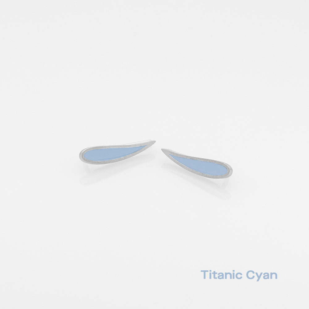 titanic cyan