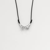 Pinky Promise Lucky Charm 2026 κολιέ ασημί με μαύρο κορδόνι