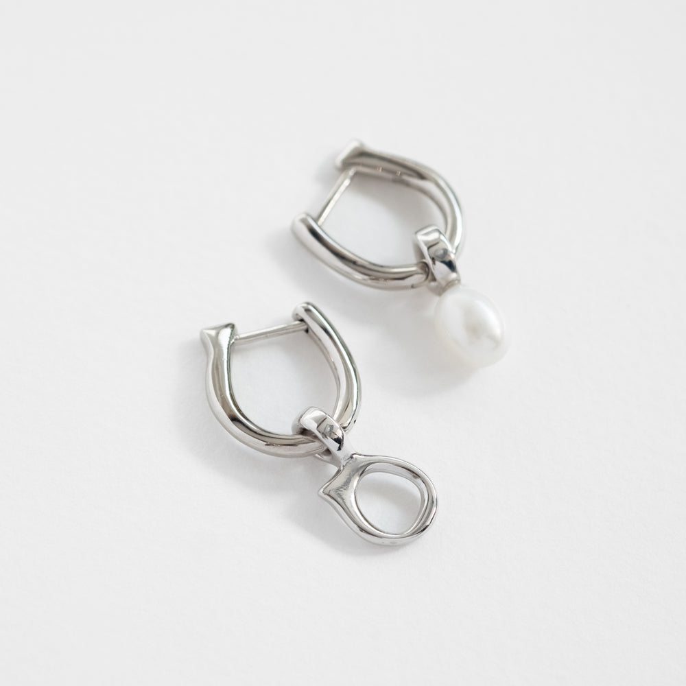 Aura σκουλαρίκια huggies ασημί