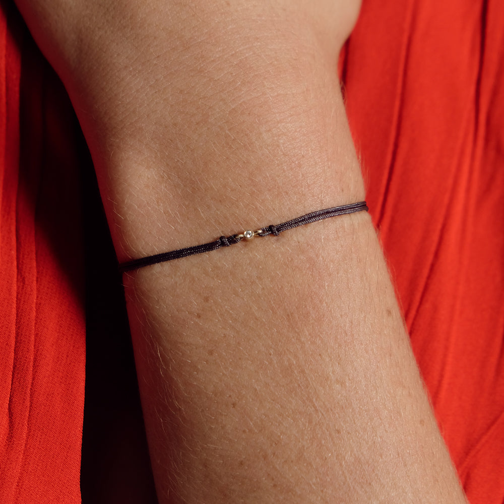 Astro single βραχιόλι με κλωστή κίτρινο χρυσό 14Κ