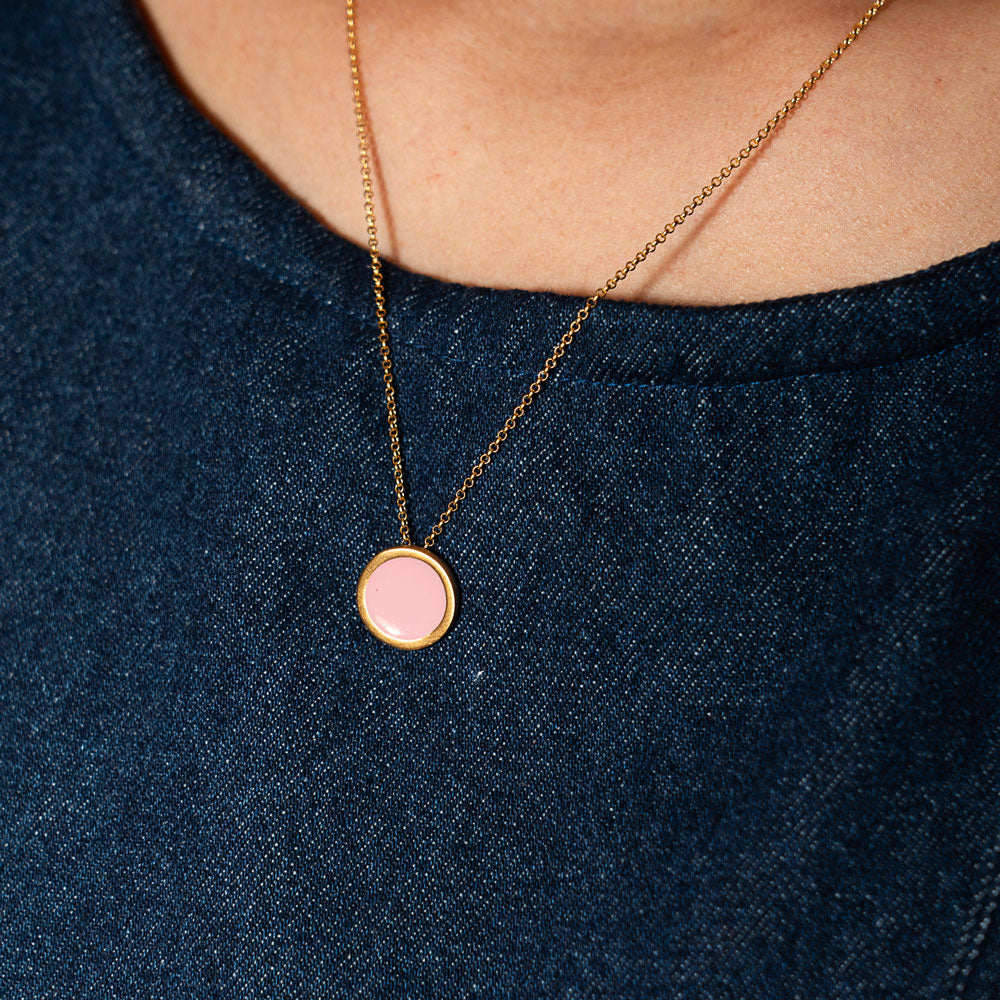 Palette S necklace gold