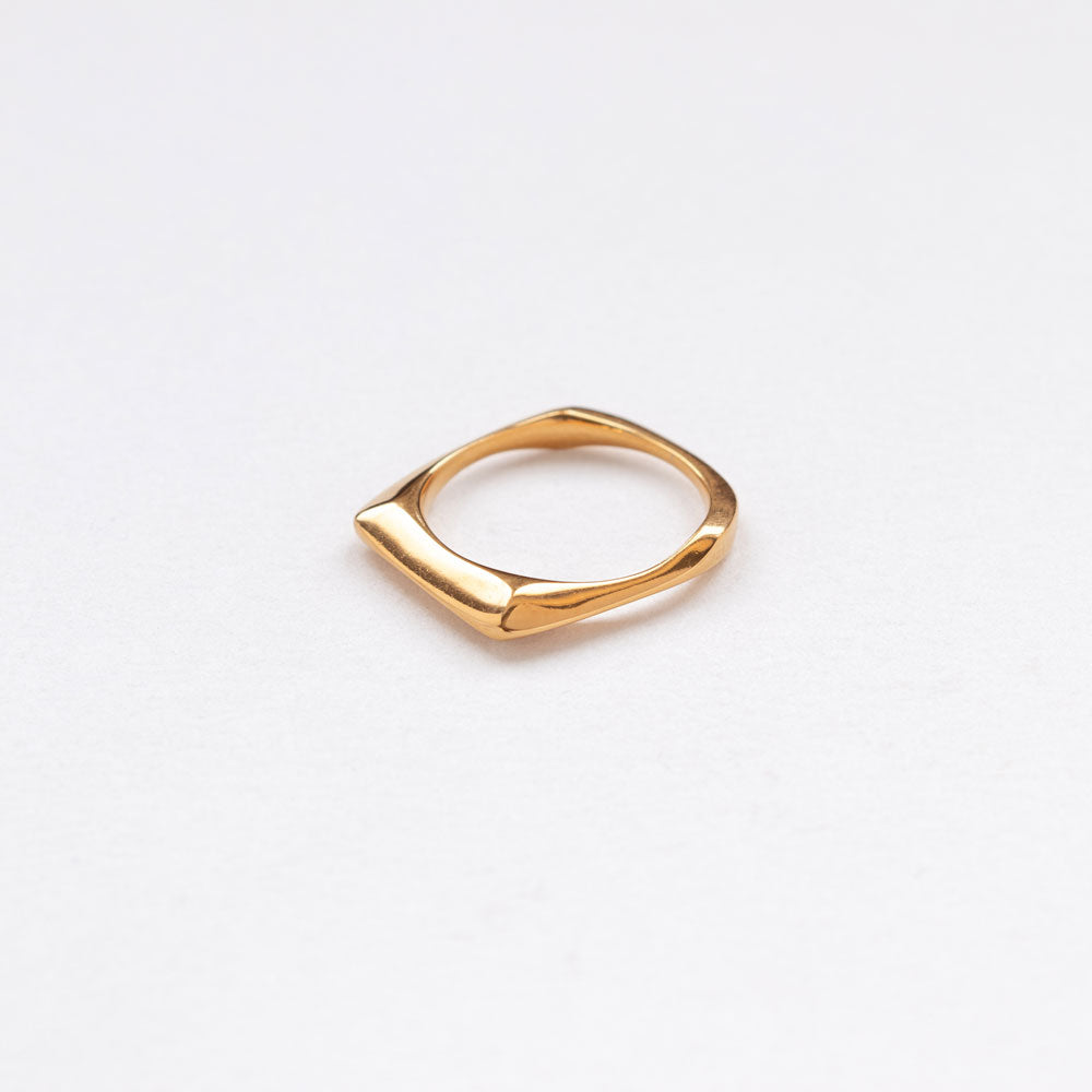 Camping δαχτυλίδι χρυσό