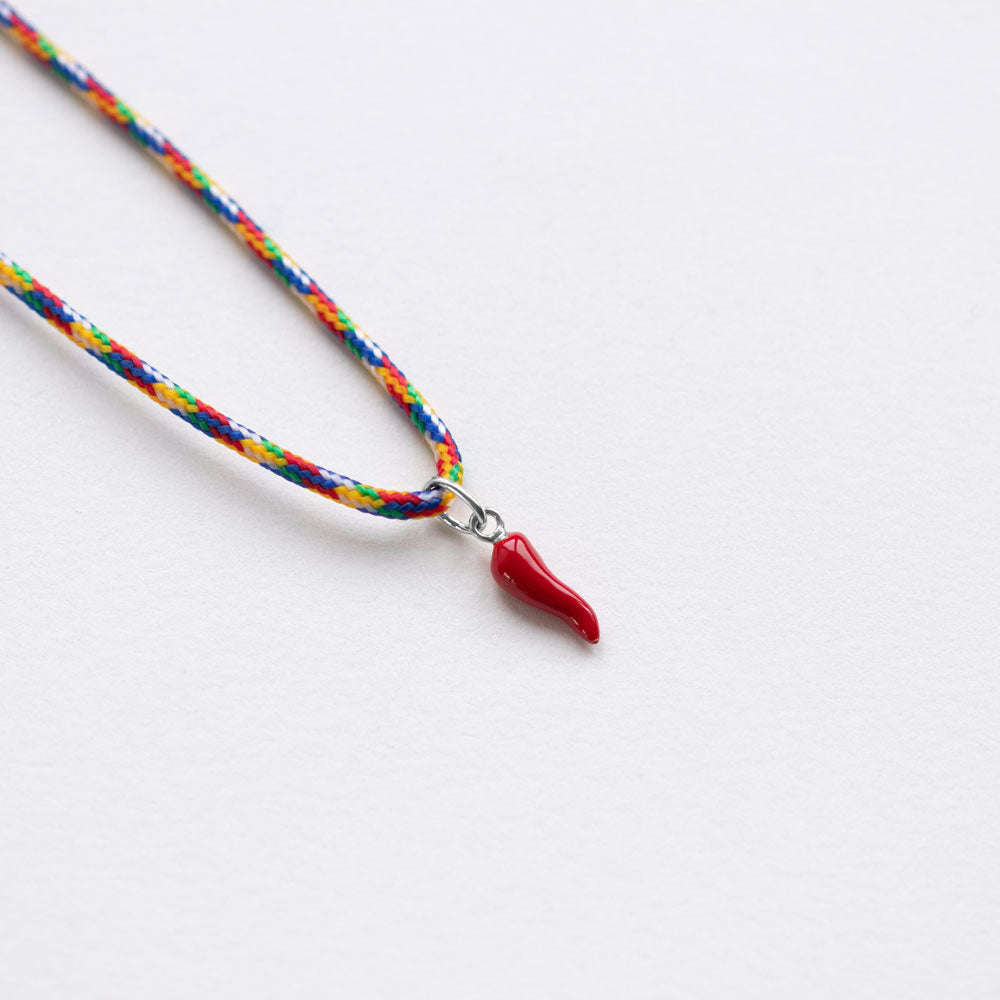 Cornicello κολιέ με κορδόνι ασημί