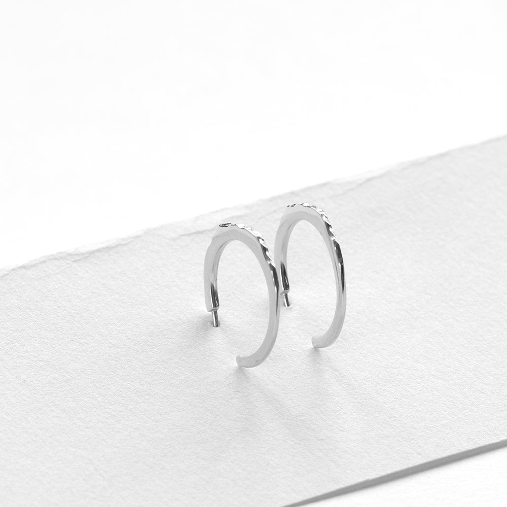 Hiking σκουλαρίκια ασημί