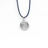 Spinning κολιέ με κορδόνι ασημί