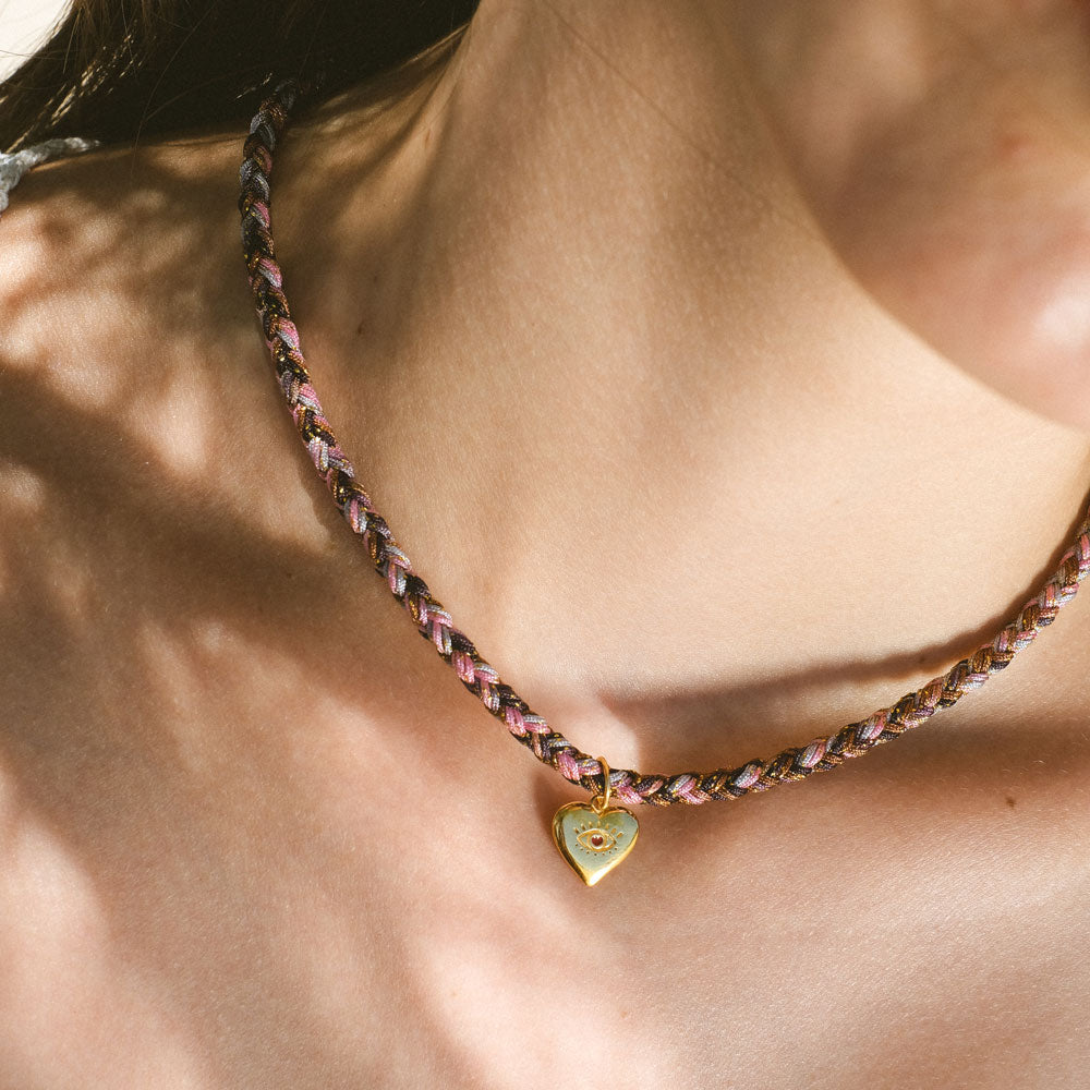 Prigipo x Deximi pink thread necklace gold